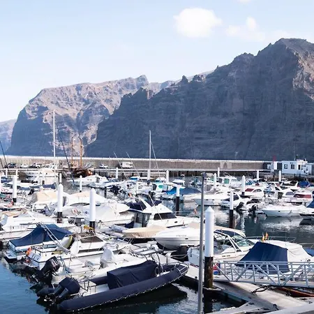 Appartement Los Gigantes, Front Line, Cute 2 Bedrooms Free Wifi